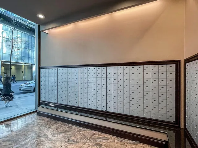 Additional image 24 of 30 Grand Trunk Cres Unit 3503