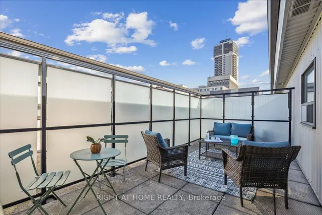 Additional image 27 of 80 King William St Unit 402