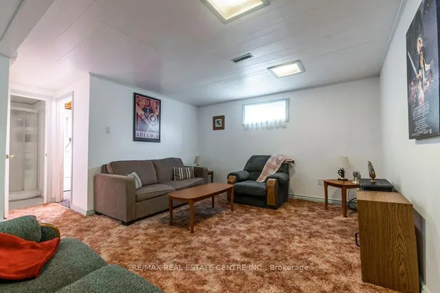 Additional image 23 of 65 Lorne Scots Dr