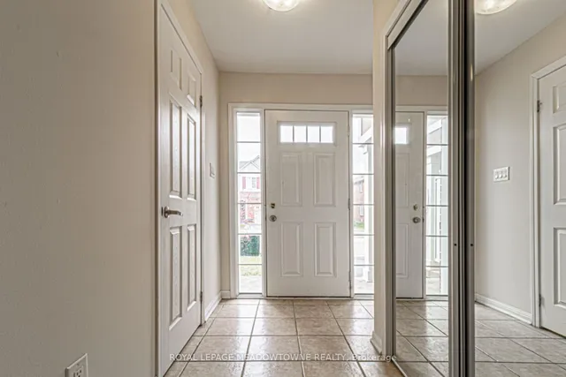 Additional image 13 of 217 Woodley Cres