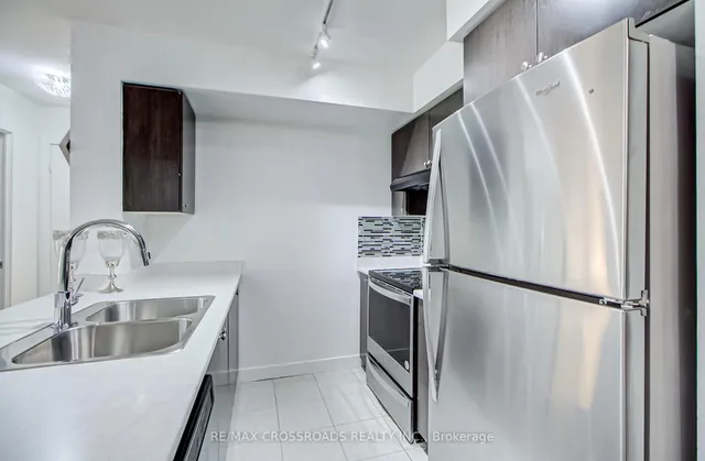 Additional image 9 of 1346 Danforth Rd Unit 214