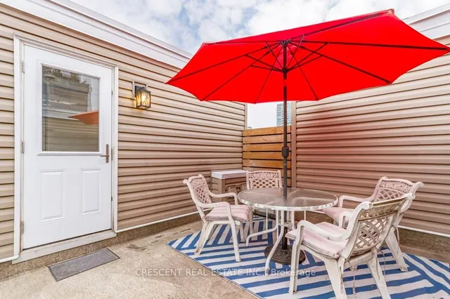 Additional image 30 of 27 Canniff St Unit 516