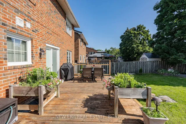 Additional image 31 of 674 Laurier Ave