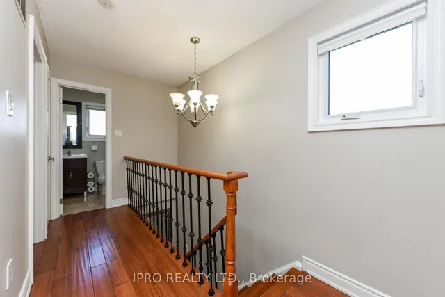 Additional image 19 of 5136 Palomar Cres