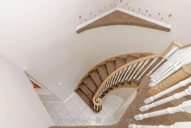 Additional image 26 of 382 Harrowsmith Dr