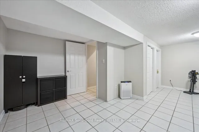 Additional image 29 of 700 Erinbrook Dr Unit 16