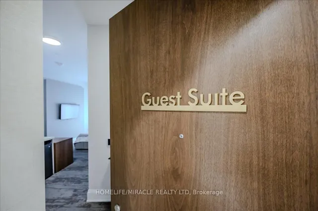 Additional image 35 of 1050 Main St Unit 819