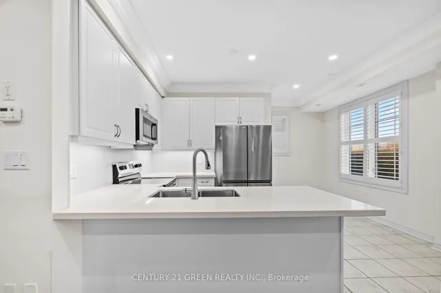 Additional image 21 of 383 Dundas St Unit 51