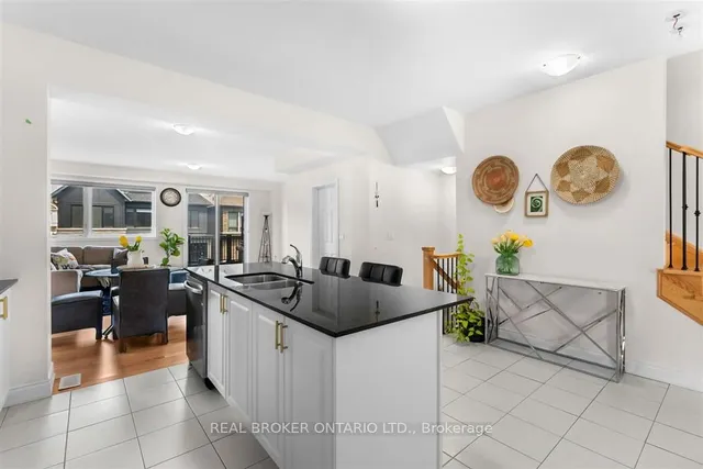 Additional image 22 of 3377 sixth Line