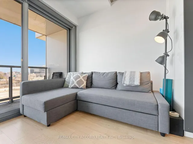 Additional image 7 of 170 Bayview Ave Unit 305