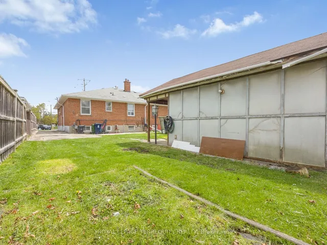 Additional image 28 of 146 Benjamin Blvd