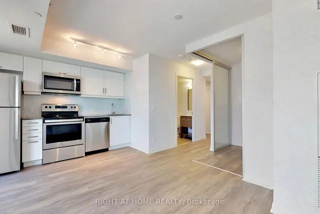 Additional image 8 of 30 Meadowglen Pl Unit 507