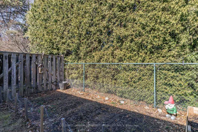Additional image 9 of 591 Francis Rd