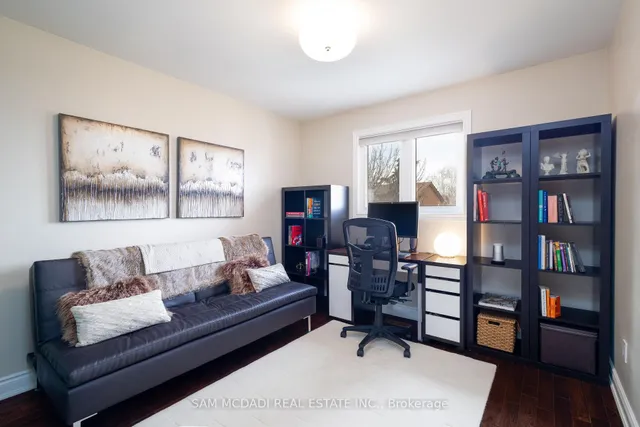 Additional image 17 of 1555 Sir Monty's Dr