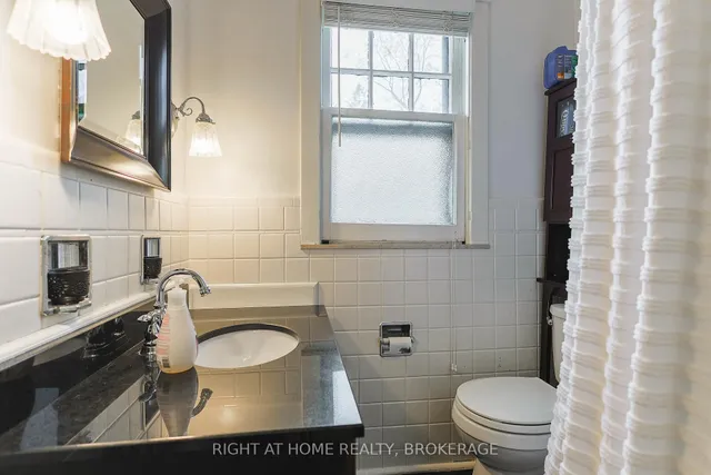 Additional image 14 of 263 Hart Ave