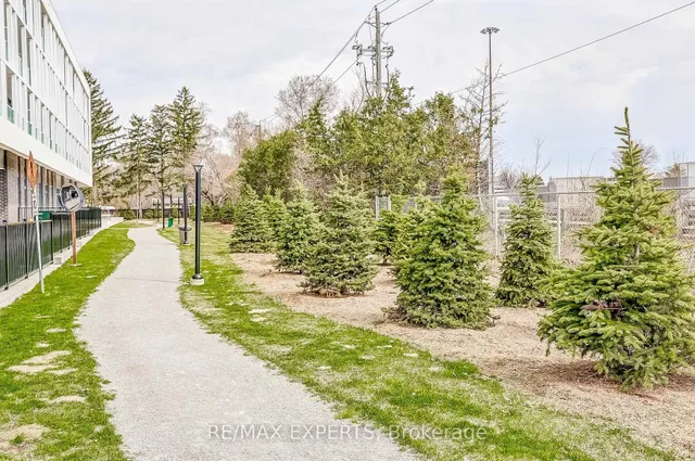 Additional image 42 of 188 Fairview Mall Dr Unit 1011