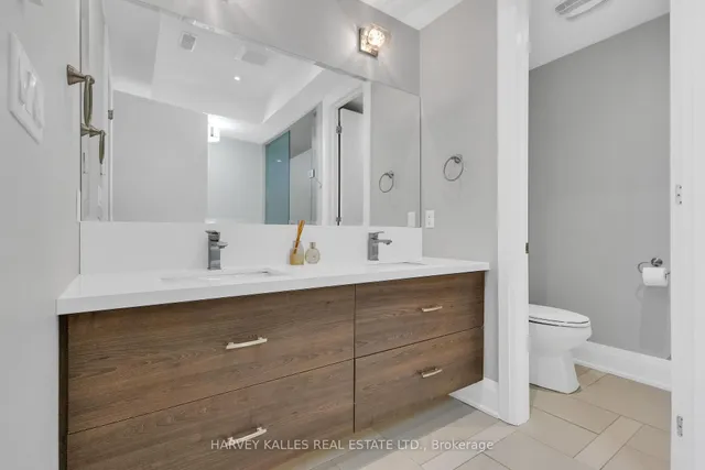 Additional image 33 of 1256 Avenue Rd