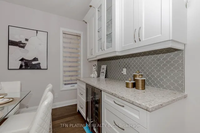 Additional image 12 of 126 Pondcliffe Dr