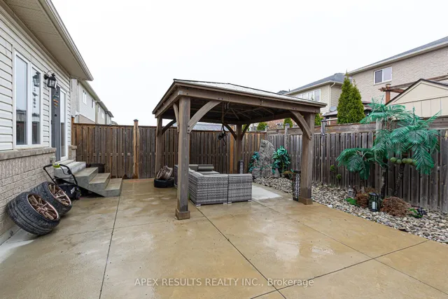 Additional image 38 of 97 Trafalgar Dr