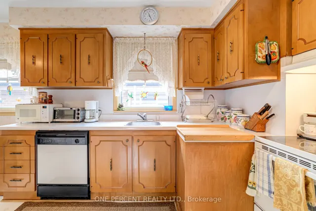 Additional image 13 of 111 Confederation Dr