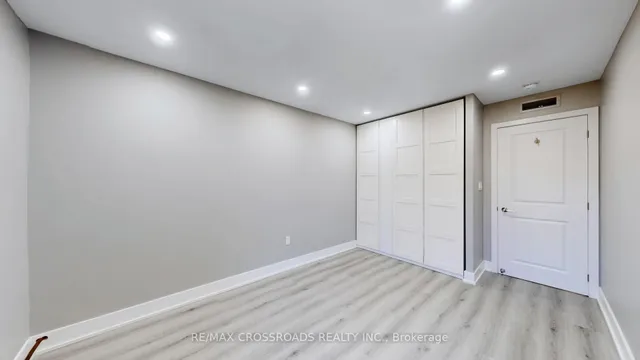 Additional image 29 of 1705 Mccowan Rd Unit 309