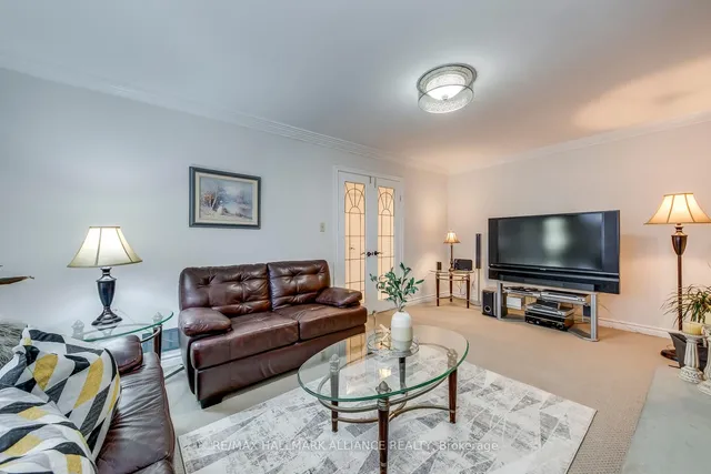 Additional image 14 of 2916 Sycamore St