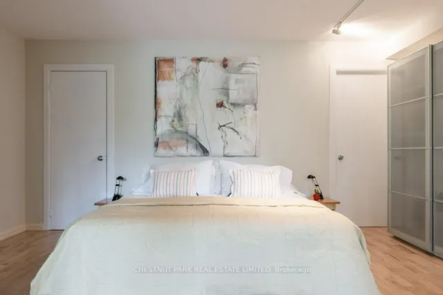 Additional image 13 of 2012 Queen St Unit 201