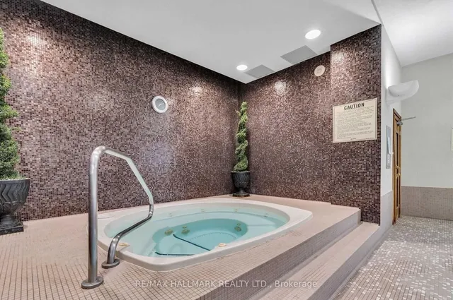 Additional image 35 of 18 Kenaston Gdns Unit 1809