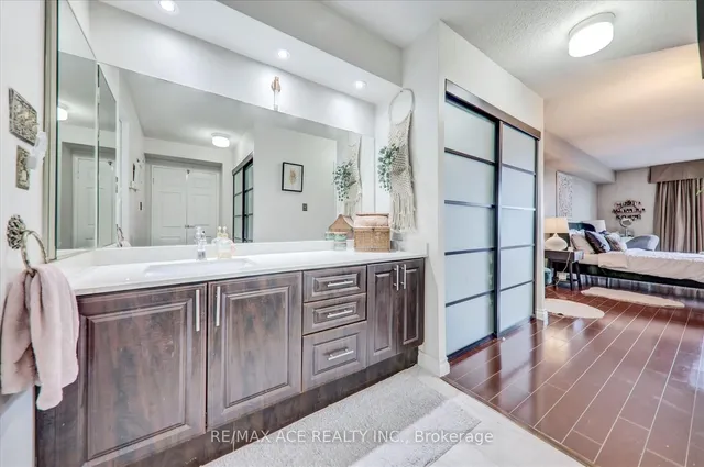 Additional image 16 of 2350 Bridletowne Circ Unit 1112