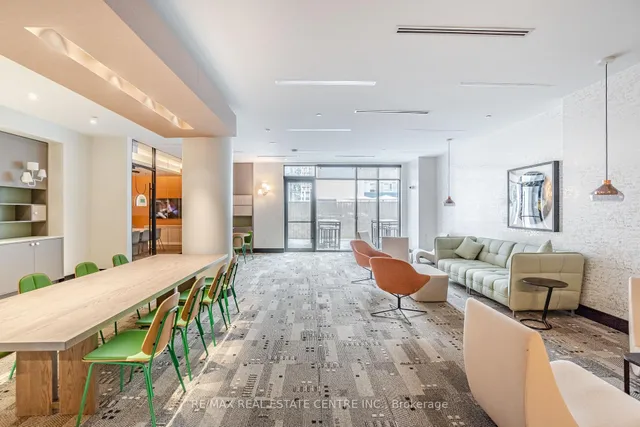 Additional image 37 of 130 River St Unit 501