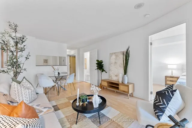 Additional image 8 of 24 Wellesley St Unit 610