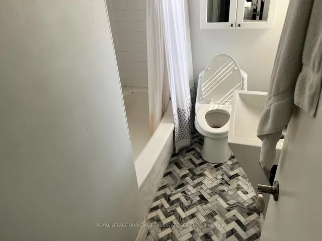 Additional image 11 of 629 Old York Rd