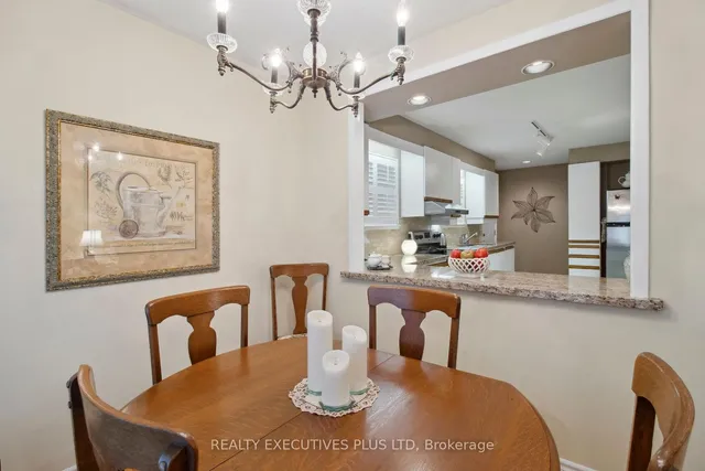 Additional image 11 of 61 Mercury Rd