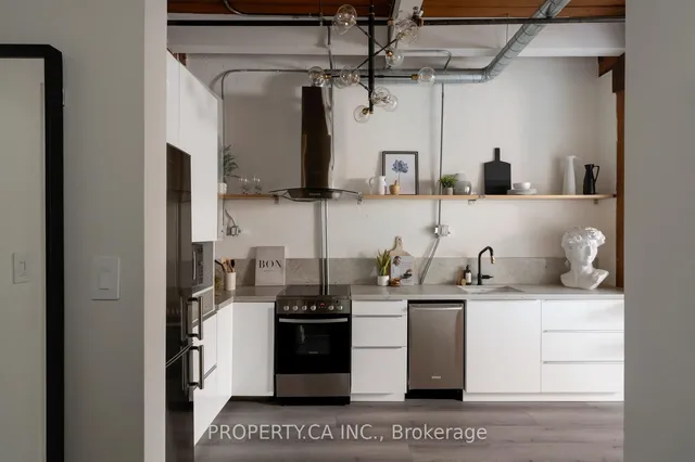 Additional image 5 of 955 Queen St Unit 317