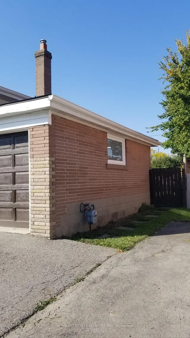 Additional image 20 of 280 Waterloo Ave