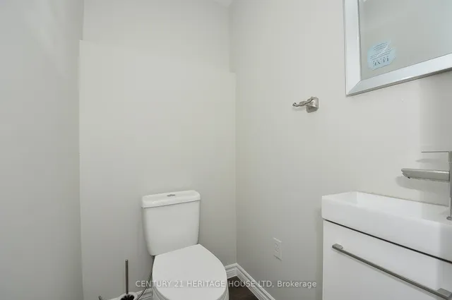 Additional image 33 of 45 Highgate Rd