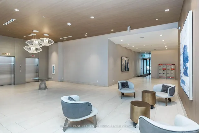 Additional image 3 of 4208 Dundas St Unit 505