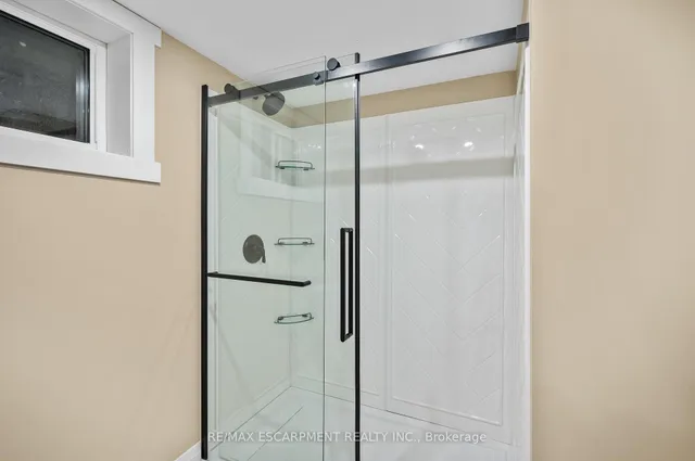 Additional image 34 of 1041 Shepherd's Dr