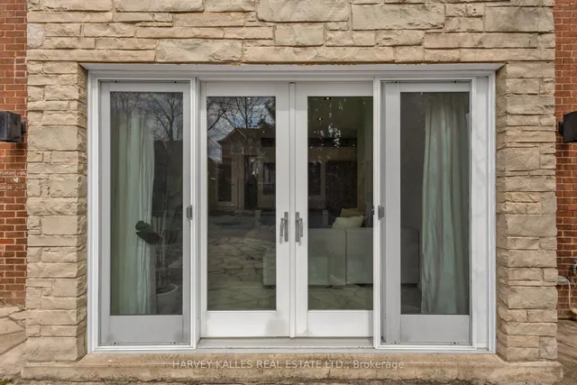 Additional image 44 of 111 Strathallan Blvd