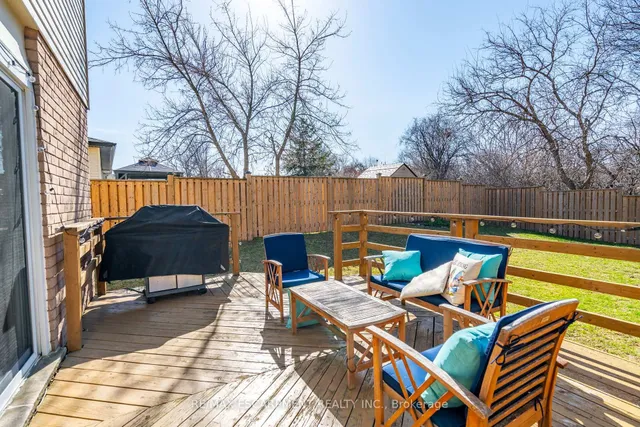 Additional image 46 of 2399 MALCOLM Cres