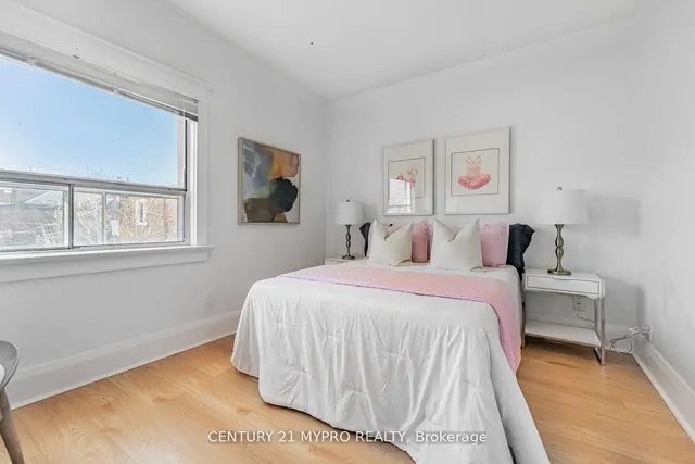 Additional image 15 of 1943 Dufferin St