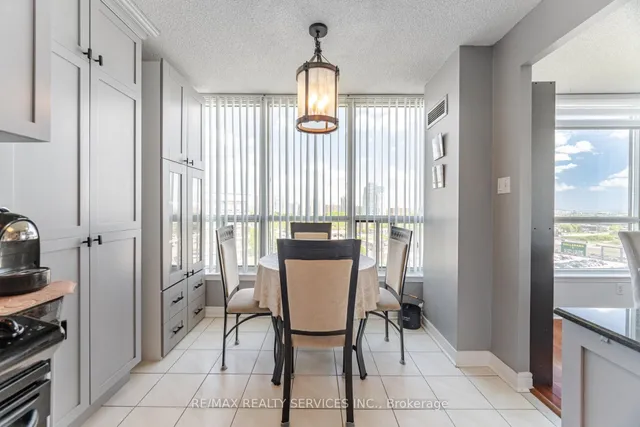 Additional image 19 of 12 Laurelcrest St Unit 1213