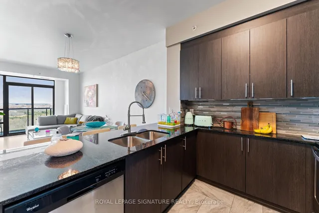 Additional image 4 of 45 Yorkland Blvd Unit 904