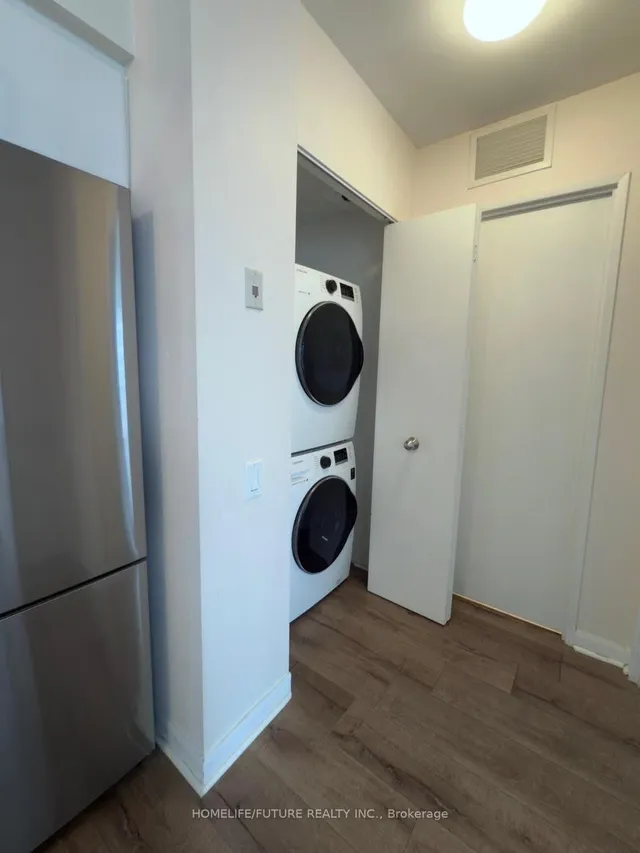 Additional image 14 of 33 Sheppard Ave Unit 806