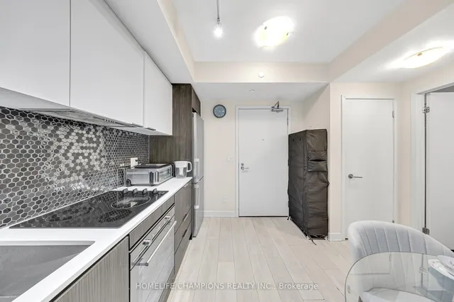 Additional image 9 of 2 Sonic Way Unit 2303