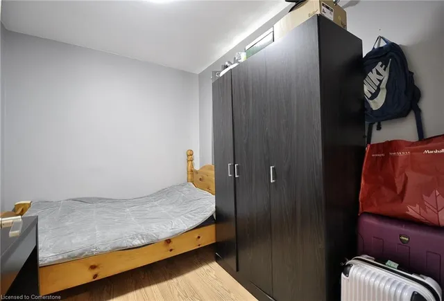 Additional image 18 of 186 Wentworth Ave