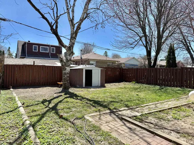 Additional image 46 of 57 Moorecroft Cres