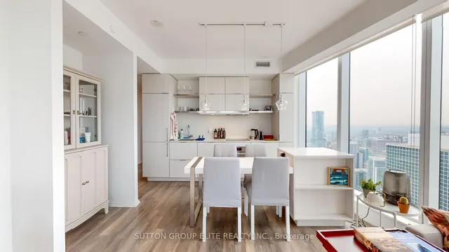 Additional image 15 of 197 YONGE St Unit 4902