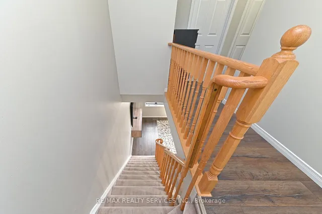 Additional image 32 of 7035 Rexwood Rd Unit 109