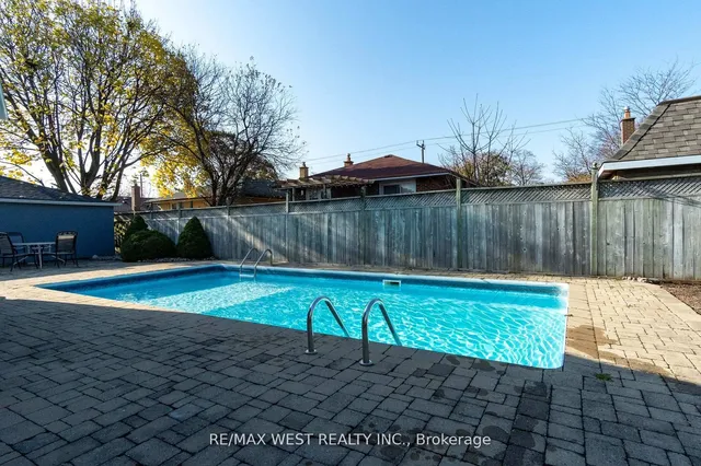 Additional image 32 of 10 Pastrano Crt